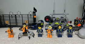 LEGO Agents: Speedboat Rescue 8633 99.99% Complete + 8634 Turbo Car Chase Parts