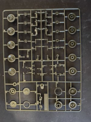 Academy 13255 M-18 Hellcat Parts Kit Bash E Sprue Tree Wheels Suspension