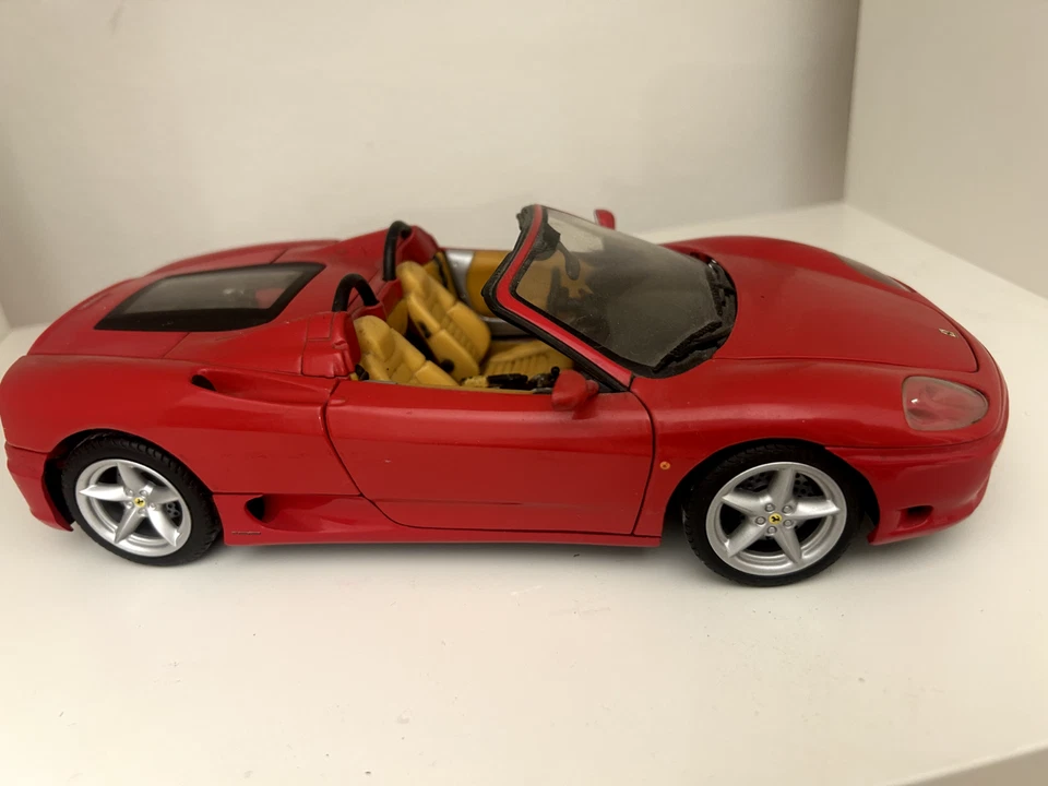 1999 Mattel  1/18  Ferrari 360 Spider Cabrio - Immagine 2 di 4