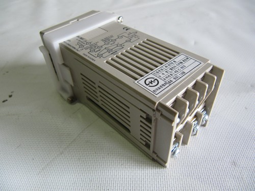 Controladores digitales de temperatura Hanyoung Nux -50 C a 1300 C DX4_KMSNR - Imagen 5 de 9