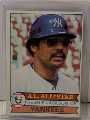 1979 TOPPS #700 REGGIE JACKSON (NEW YORK YANKEES) BASEBALL CARD