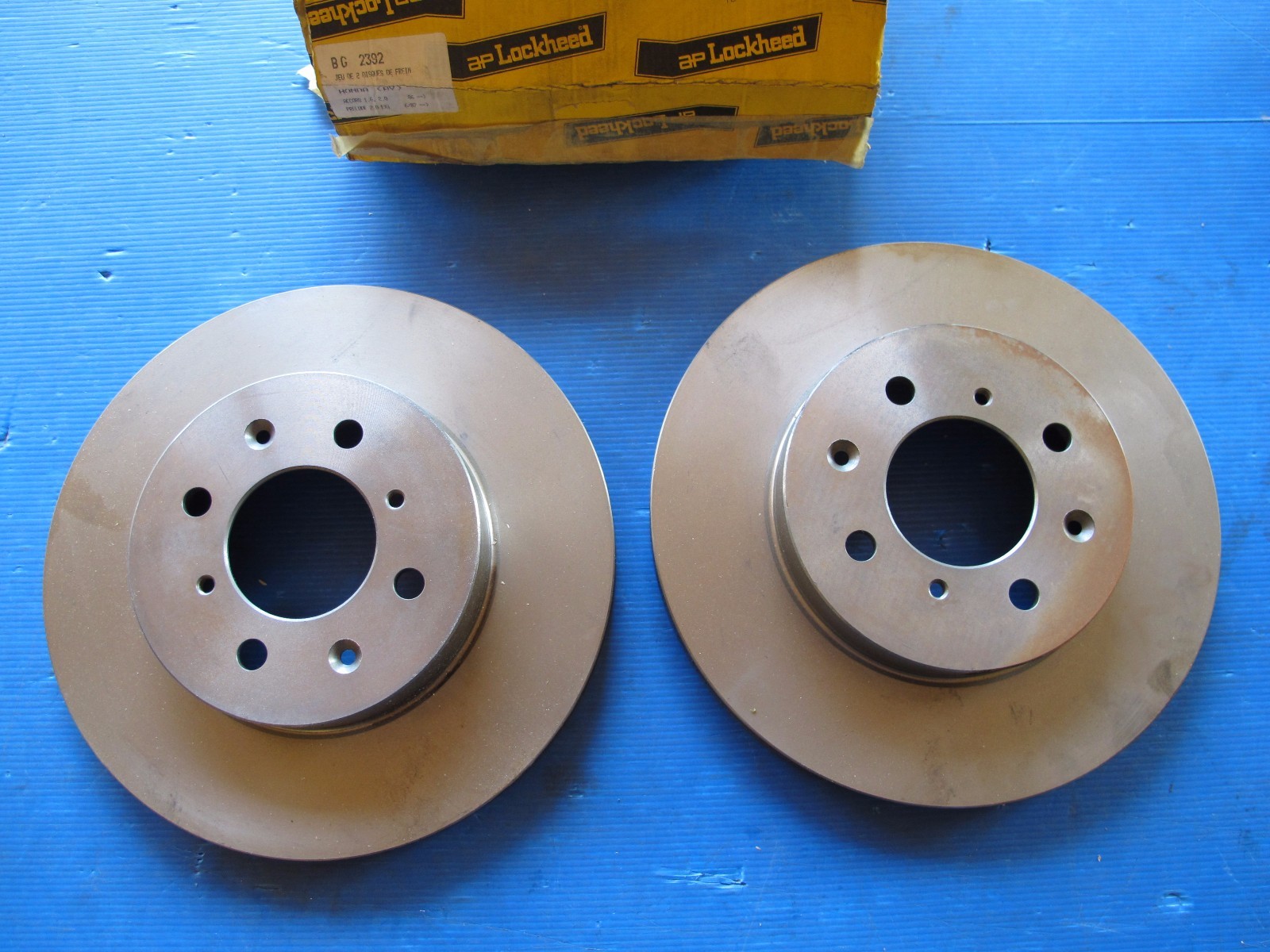 Disques de freins ventilés Honda Prelude et Accord train avant
