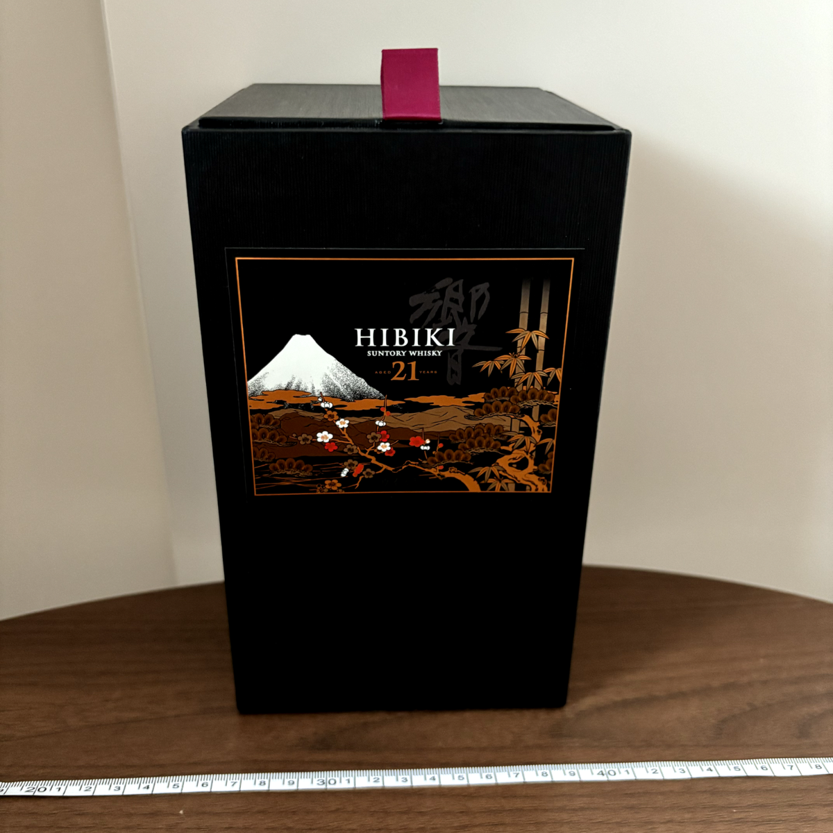 Suntory Hibiki 21 Year Kachofugetsu Empty Whisky Bottle & Box Used