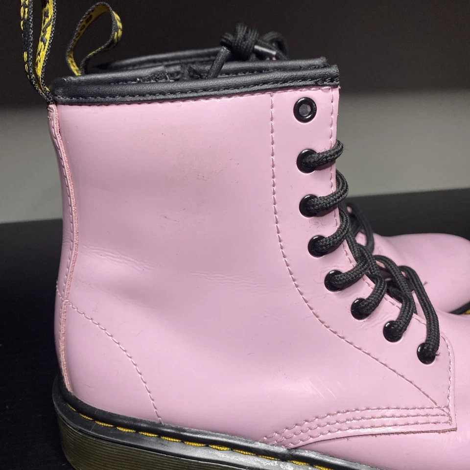 Botas Doc Dr Martens Air Wair Rosa Pastel Charol 1460 J Juvenil Talla 3 Foto 2 de 4