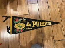 RARE PURDUE BOILERMAKERS 1967 Football Felt Pennant 28" College Rose Bowl