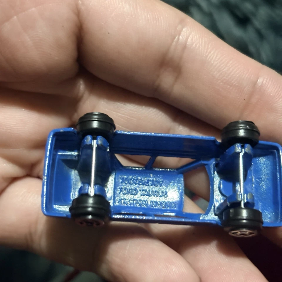 老式 Tootsietoy 汽车 24 件金属 1.5 英寸不同汽车品牌!!!! — 第 4/4 张图片