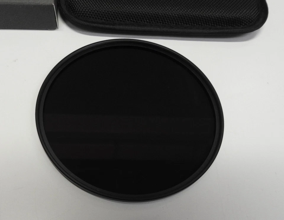 Circular Camera Filters. Formatt-Hitech Firecrest. 105mm & 127mm  CPL, ND, Grads - Image 2 of 4