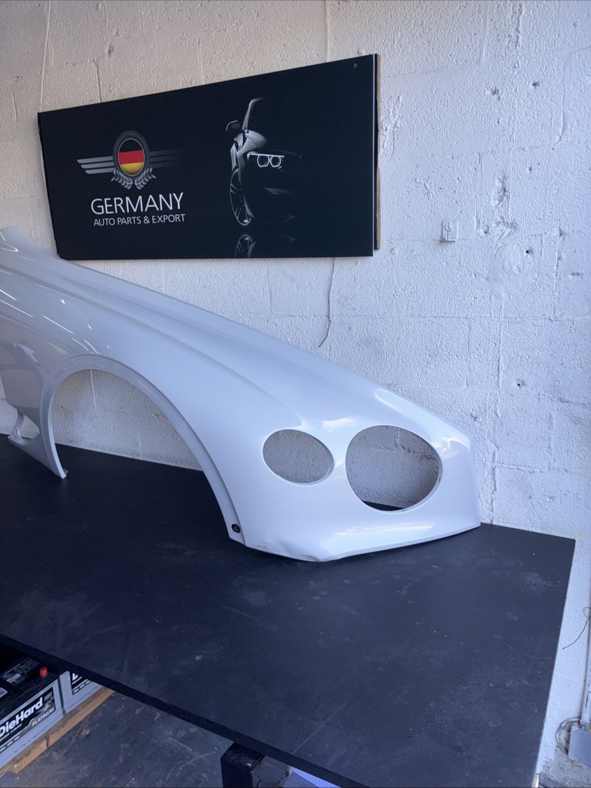 BENTLEY GT GTC FENDER RIGHT PASSENGER 2020 2025  3SD821102G  OEM #3252