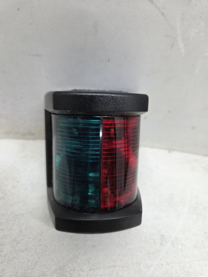 Двухцветный навигационный фонарь Hella Marine No 003562045 - Изображение 2 из 4