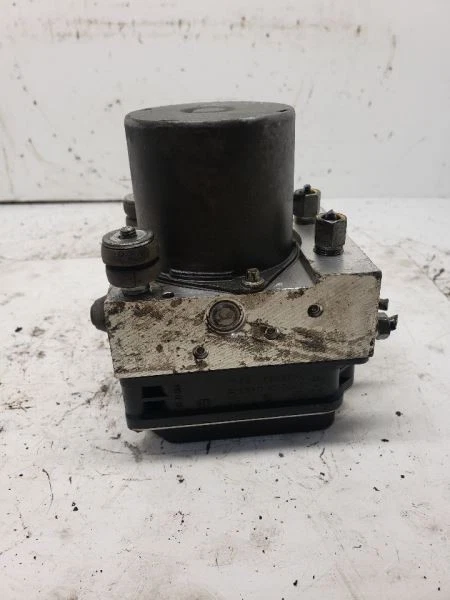 Bomba de peça de freio antibloqueio CVT compatível com 11-14 CUBE 1018502 - Imagem 3 de 4