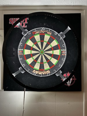 LED Dartboard Light Ring Fits Standard Dartboards  Game Room Accessory