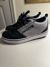 Heelys Pro 20 Boys Skate Shoe Sneaker HE100761 Size 7 Gray/Black Canvas w/Tool