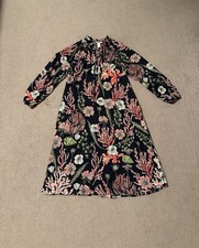 H & M Black Floral Dress with Sleeves Size: 12/ M Excellent Condition