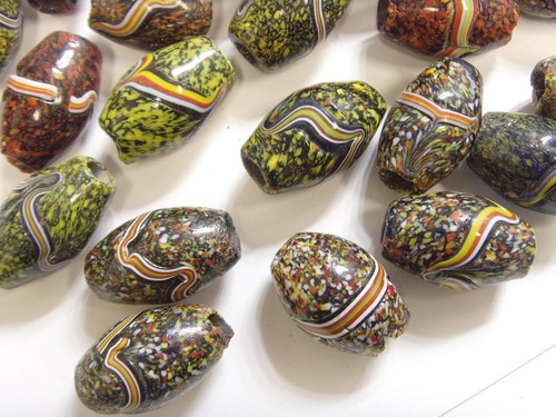 vintage 30 extra large African trader mosaic oval glass beads large hole 43348 - Picture 3 of 9
