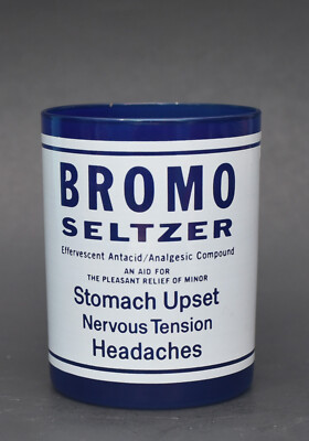 LARGER VINTAGE COBALT GLASS BROMO SELTZER PHARMACEUTICAL DISPENSER CUP 4-1/4''