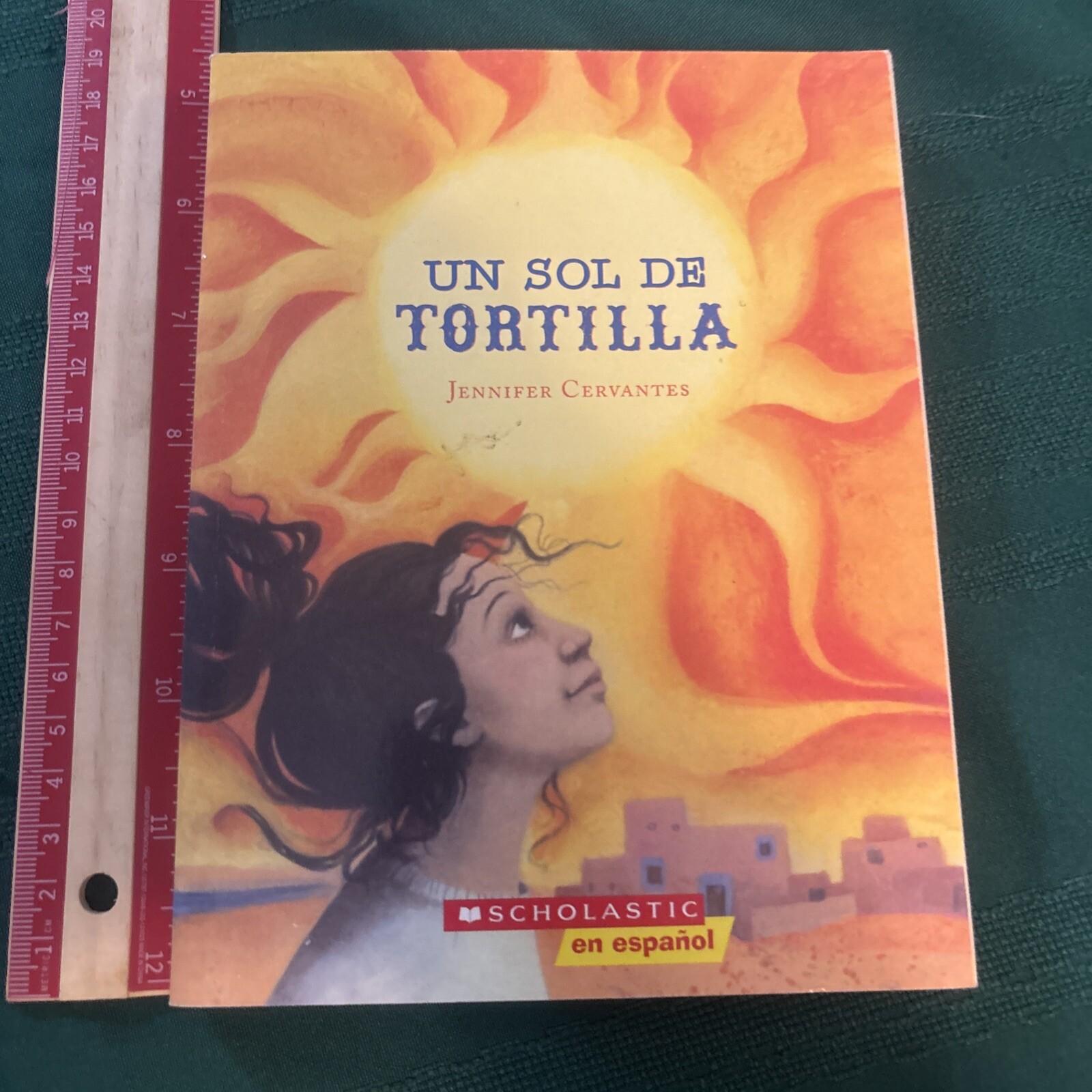 Un Sol De Tortilla by Jennifer Cervantes Acceptable Paperback