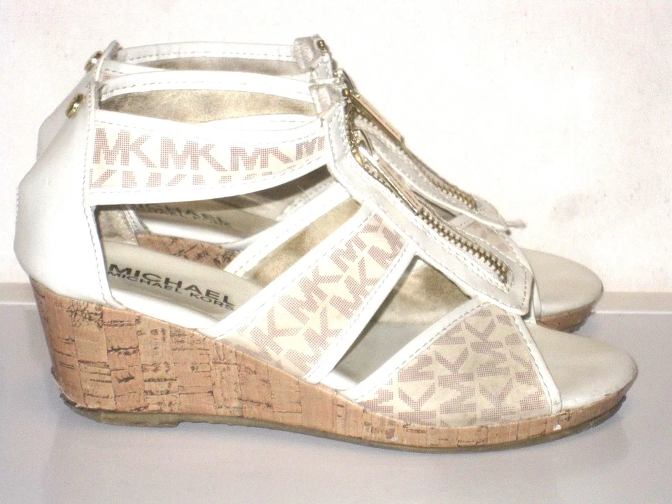Sandalias para mujer Michael Kors MK Signature vainilla cuña damita beige blanco talla 2 Foto 4 de 4