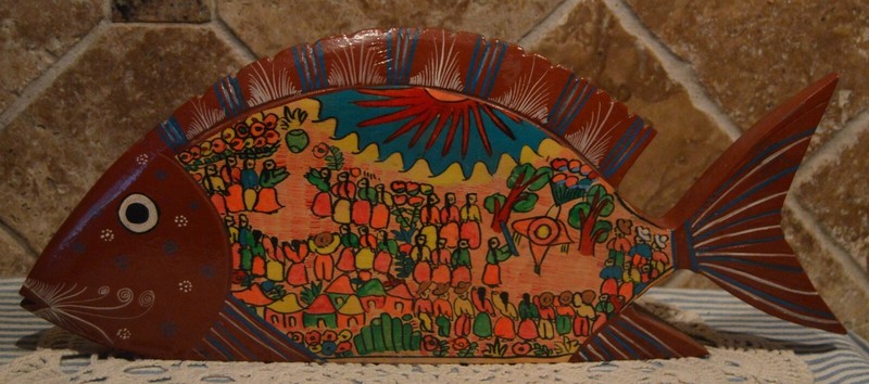 VINTAGE MEXICAN FOLK ART FISH~WOODEN FISH~PAINTED BOTH SIDES~GR8 SHELF SITTER~