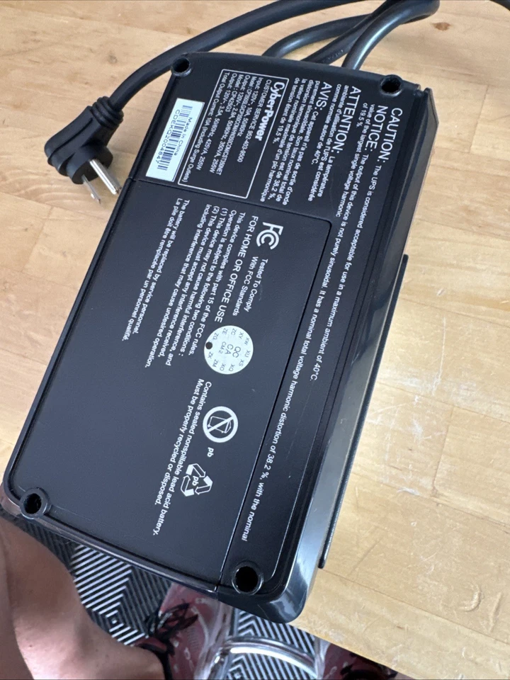 CyberPower CP350SLG 350VA 255W Standby Compact UPS System with 6 Outlets - Image 2 of 3