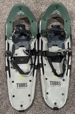 Tubbs Adventure 25 Aluminum Adult Snowshoes Lightweight Green