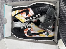 NIKE SB DUNK LOW | Raygun Tie-Dye Black | Size 11M Nike Dunk SB Low Tie-Dye Raygun - Black for Sale  main image 3
