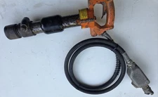 American Pneumatic Pavement Breaker HAMMER APT M44H ~4BLT~ .580 HEX ~WORKS GREAT