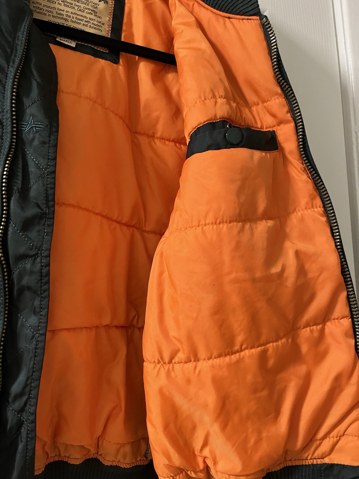 ALPHA INDUSTRIES Bomber Jacket CAGE CODE 3A382 Ol… - image 8