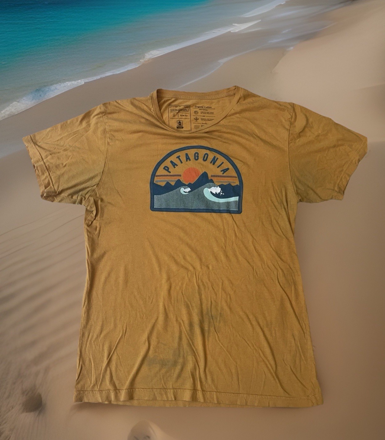 Camisa Patagonia Surf Con Montañas Puesta de Sol Logo Adulto Pequeña Amarilla Rara De Colección