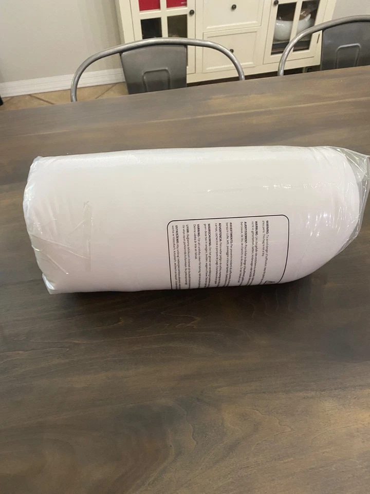 duvet insert queen-white-premium comforter-quilted -utopia brand (Amazon)  - Image 4 of 4