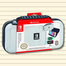 Nintendo Switch Game Traveler Deluxe Travel Case - Light Gray