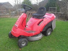 Honda HF1211 Ride On Mower 27" cut Deck  11hp Petrol engine with collector