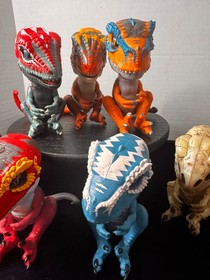 Wowwee fingerlings t-Rex lot of 7 $25 All of them work