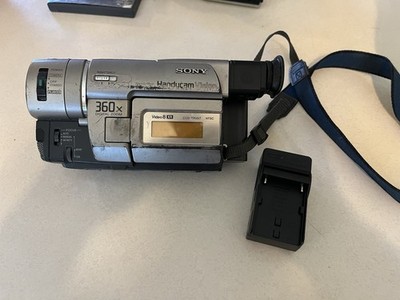 Sony Handycam CCD-TRV57 8mm Analog Camcorder Hi-8 TESTED WORKS BUNDLE CHARGER