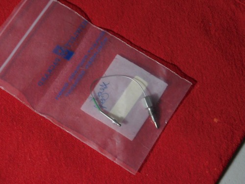 Asiento con aguja HP/Agilent, capilar de identificación de 0,17 mm para autoinyector 1090; 01090-87303 - Imagen 7 de 7