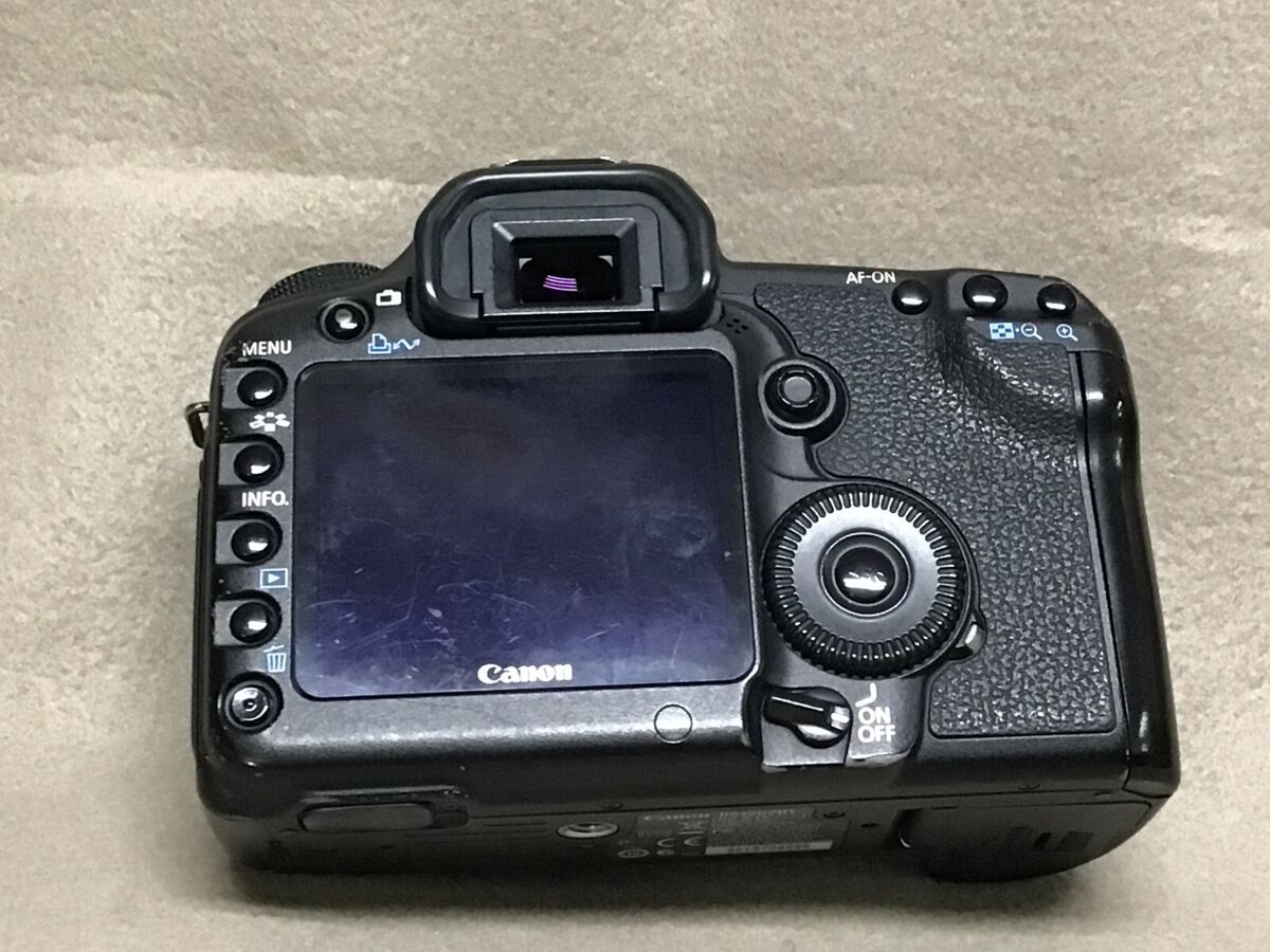 Canon EOS 5D Mark II Full Frame DSLR + EF 35-135mm F4-5.6 Canon EOS 5D Mark II Full Frame DSLR + EF 35-135mm F4-5.6