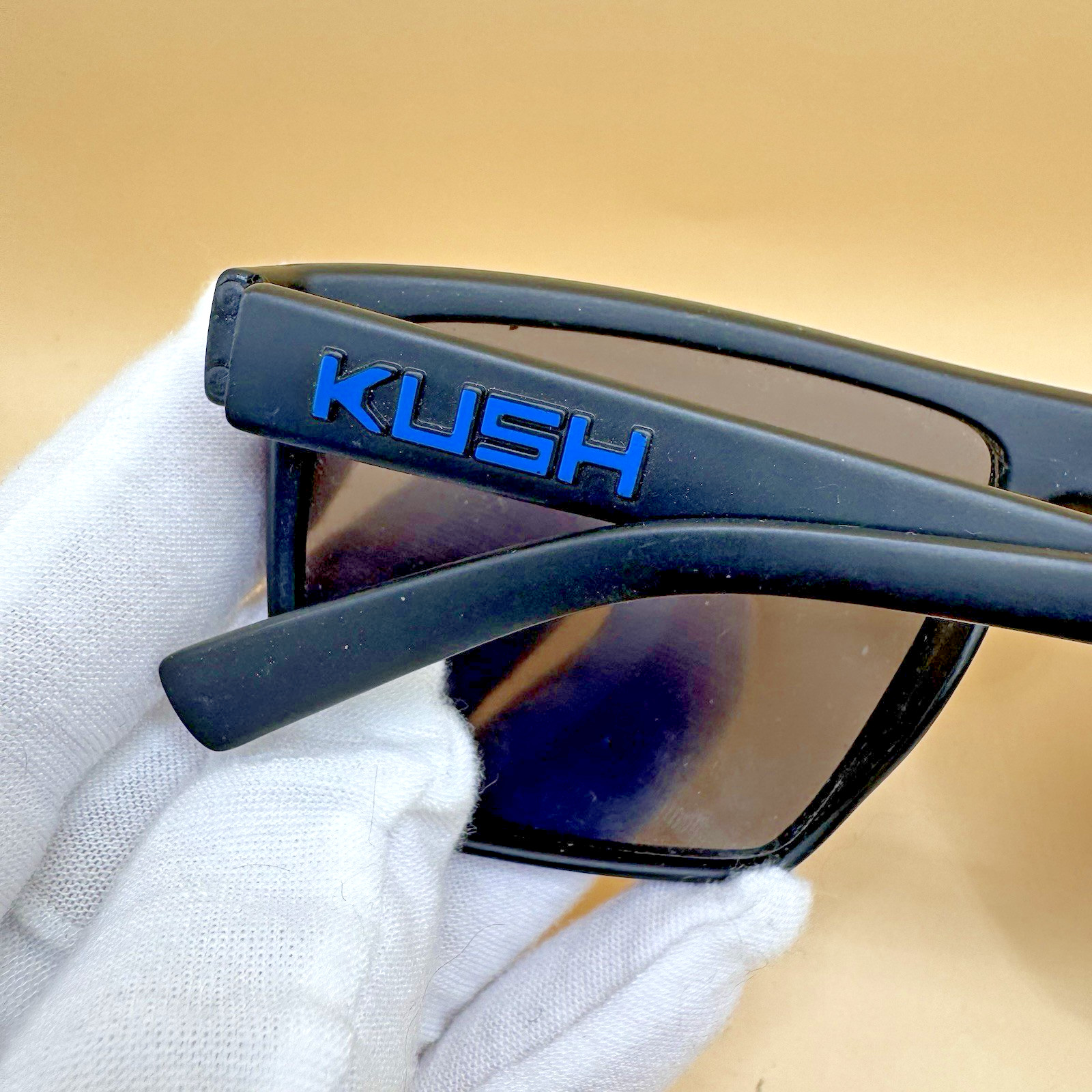 KUSH Sunglasses Square Retangular Black Frame Dar… - image 3