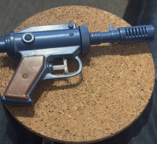 Vintage Space Age Ray Gun Water Squirt Plastic Toy Hong Kong