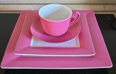 4 Tlg. Set Wonderful World V&B Tasse  UT, Kuchen- & Essteller  - UT hat Chip