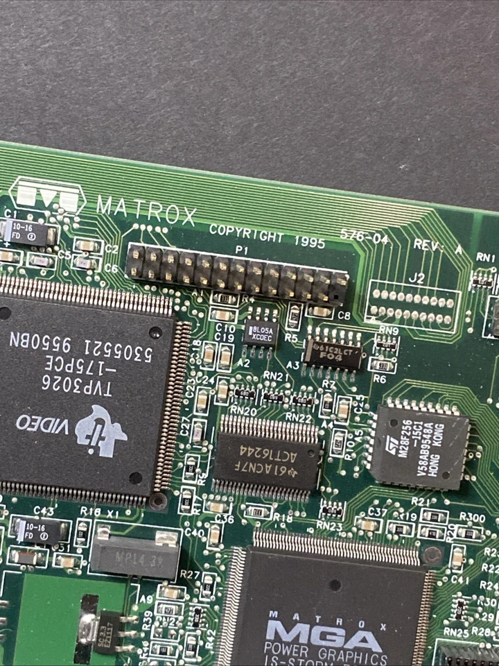 Matrox Millenium IS-Storm R2 2MB PCI Graphics Adapter MGA-MIL/2B VGA Video Card - Image 3 of 4