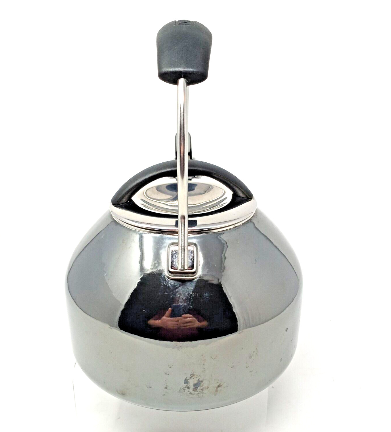 CHANTAL Whistling Tea Kettle - Teapot Silver & Onyx Enamel - 1.8 Quart