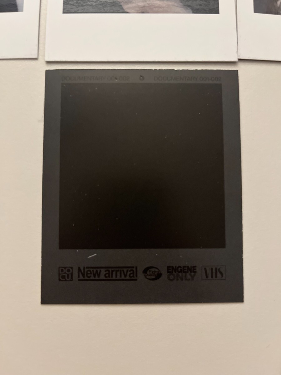 ENHYPEN Polaroid Official [2025 SEASON'S GREETINGS] K-POP 1 of 7