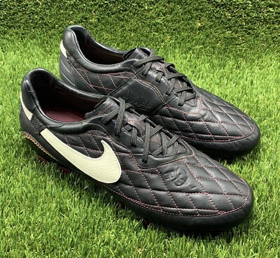 Nike Tiempo Ronaldinho Dois FREE GIFT (ref: Legend Elite Premier