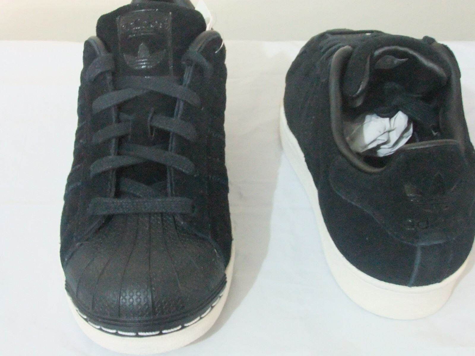 black adidas trainers size 3