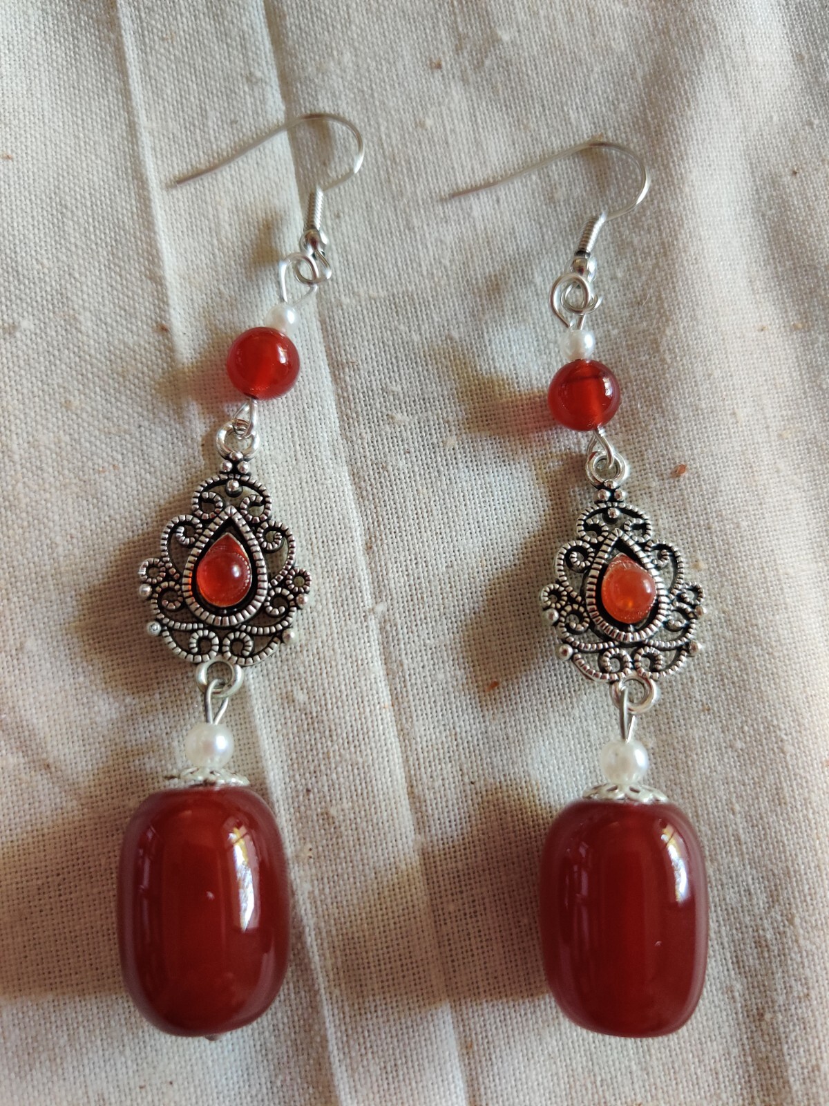 Elegant Stud Earrings for Women - Gold & Silver Hoop Designs-image