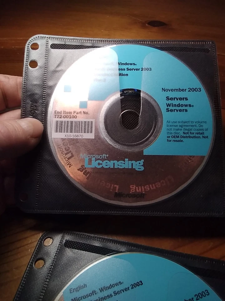 Microsoft Licensing Windows Server 2003 Small Business Standard Edition 3 Discs - Image 3 of 4