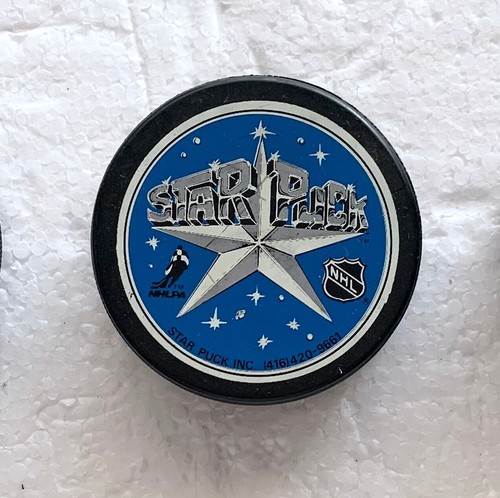 ST LOUIS BLUES BRETT HULL NHL HOCKEY PUCK RARE VINTAGE PICTURE PUCK STAR PUCK - Picture 2 of 2