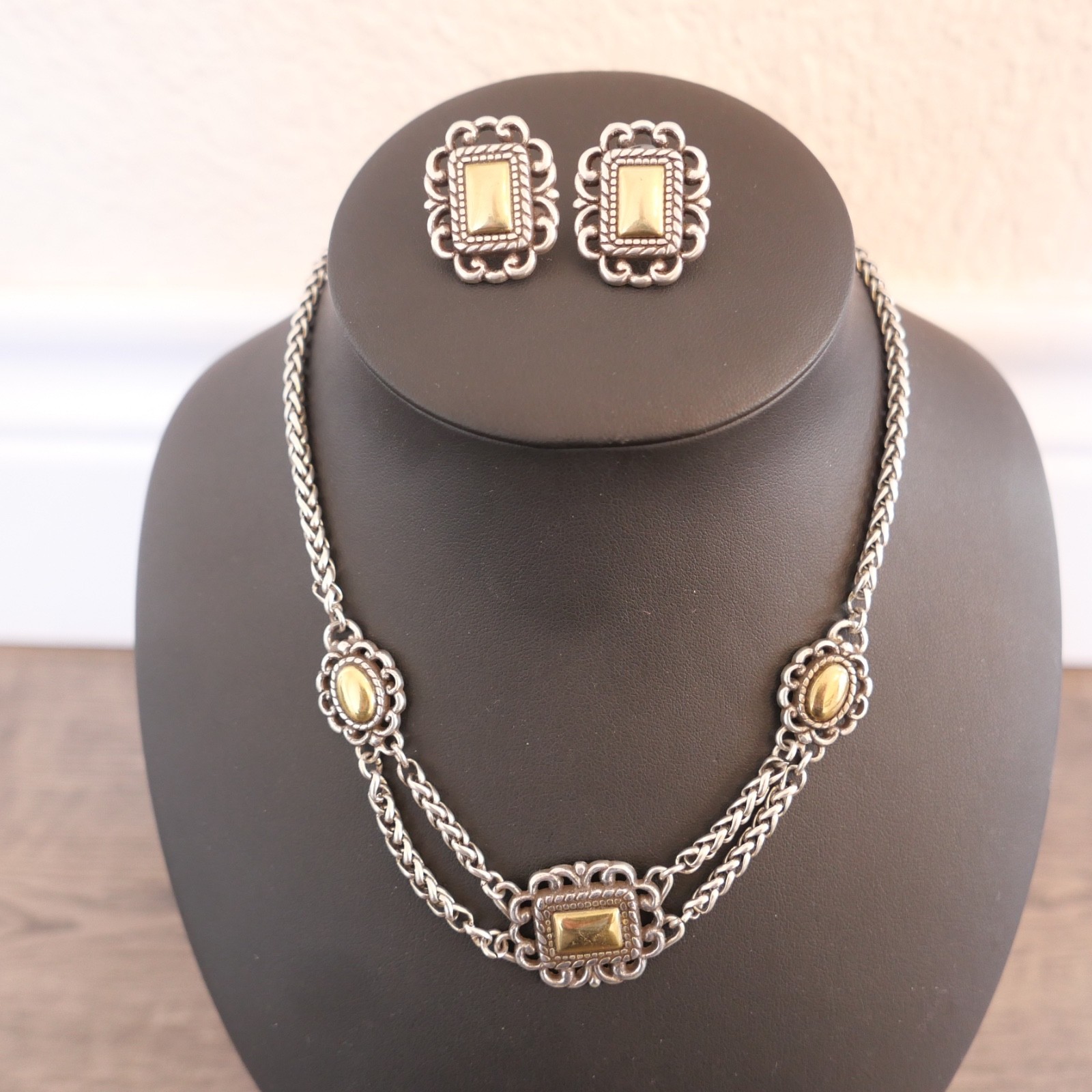 Vtg. Brighton Two-Tone Scroll Rectangle Pierced E… - image 2