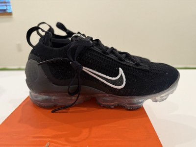Nike Air VaporMax 2021 Flyknit Black Metallic Silver Women's DC4112-002 Size 6