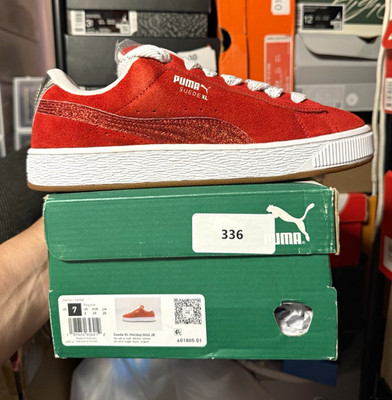 PUMA Suede XL Red/White Suede Low Top Lace Up Sneakers 401805 01