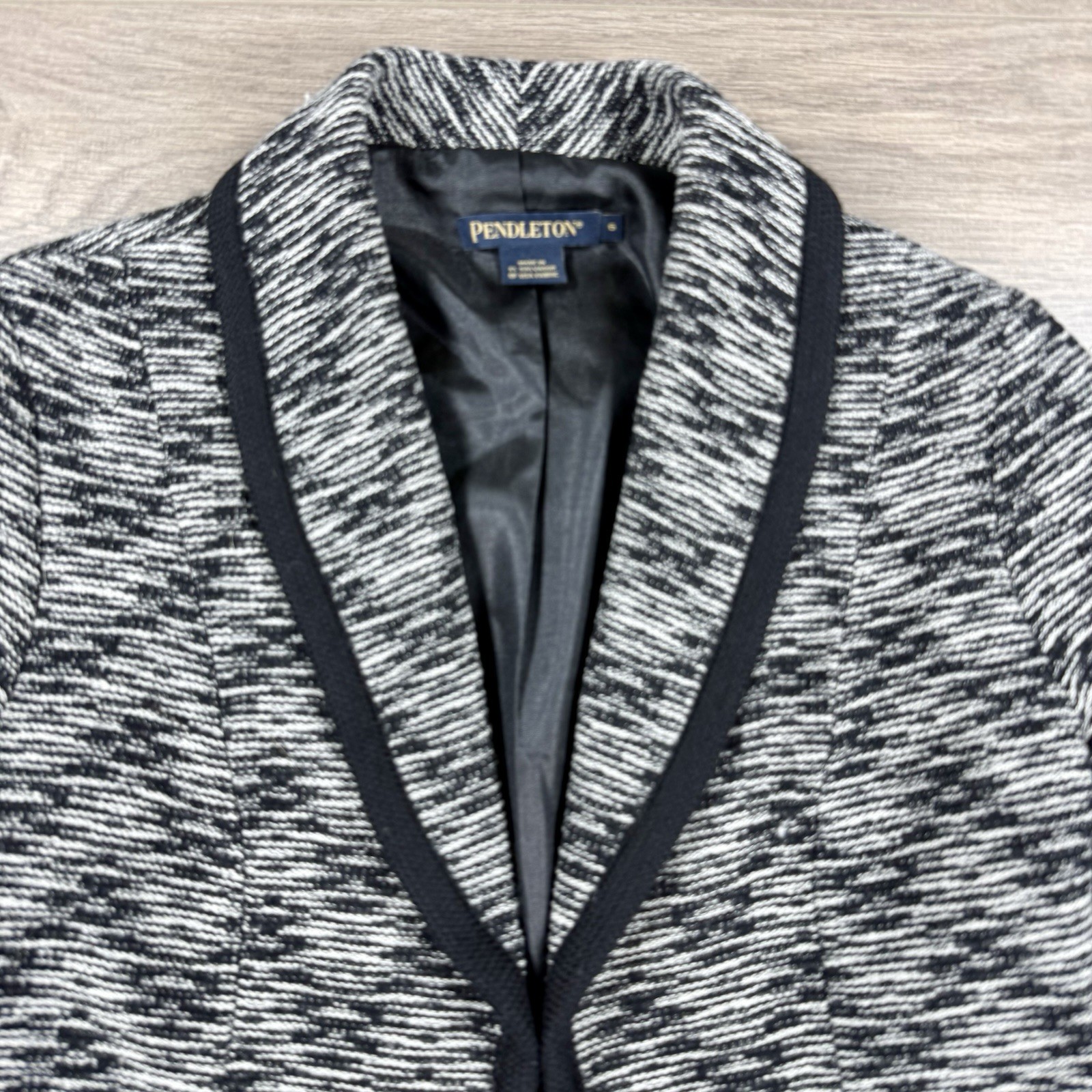 Pendleton 100% Virgin Wool Cropped Blazer Jacket … - image 4